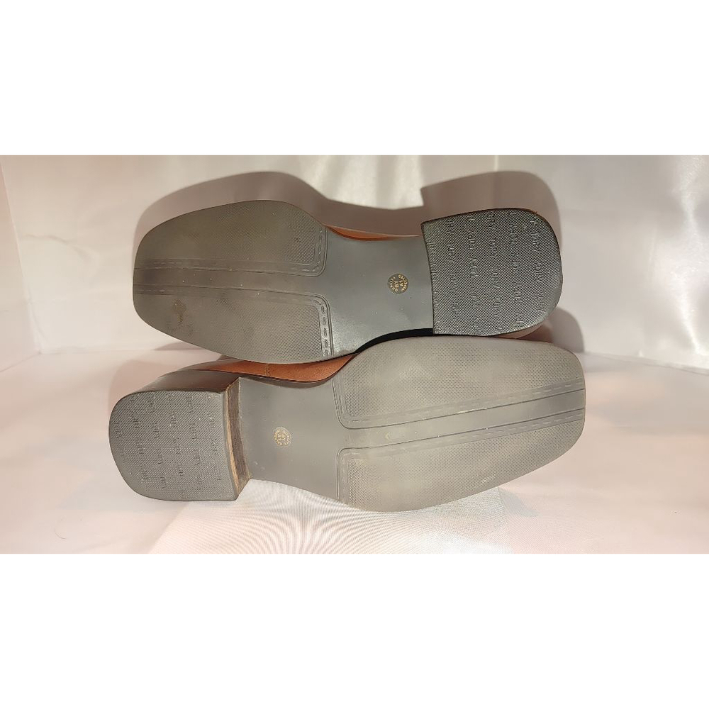 St. John's Bay Leather Boots Size 7.5M - Picture 6 of 6